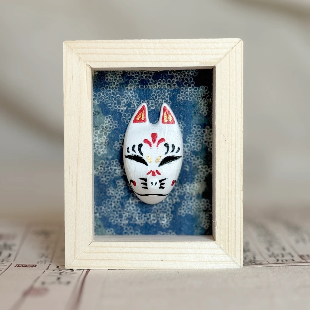 kitsune-niebieska.webp